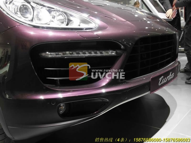 2011年保时捷卡宴Turbo前脸