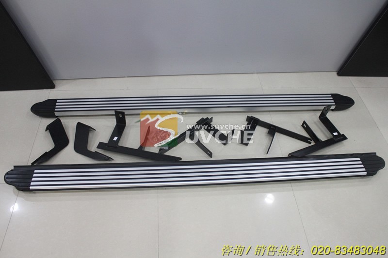 比亚迪S6胶条款踏板