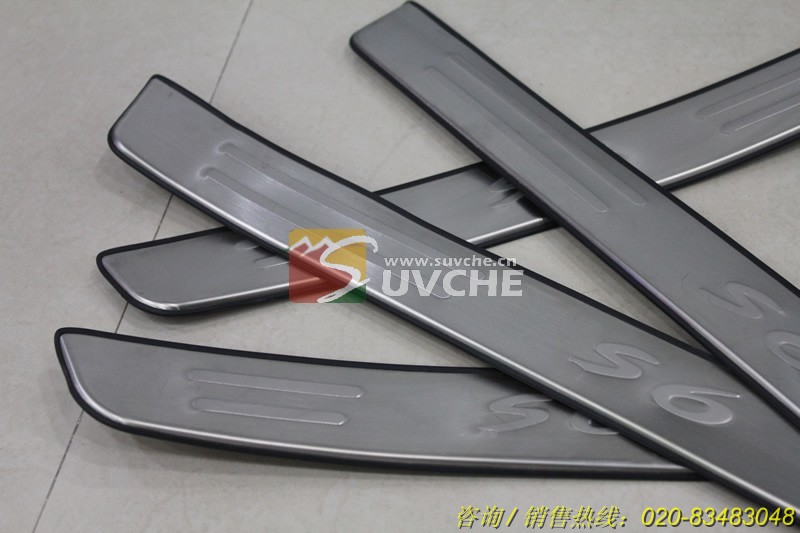 比亚迪S6原厂款门槛条