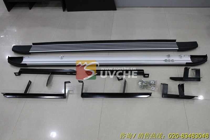 比亚迪S6卡宴款踏板