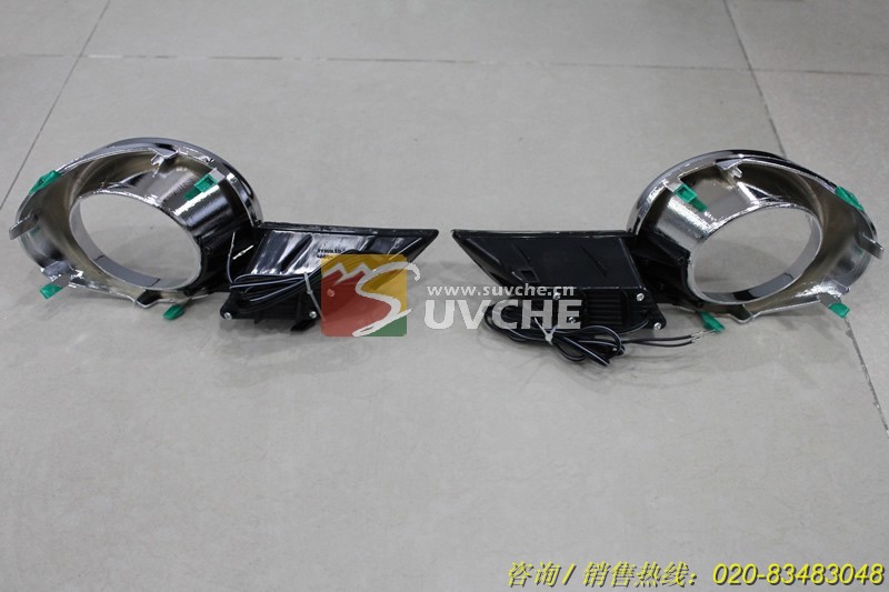 ���ﺺ�����LEDǰ������