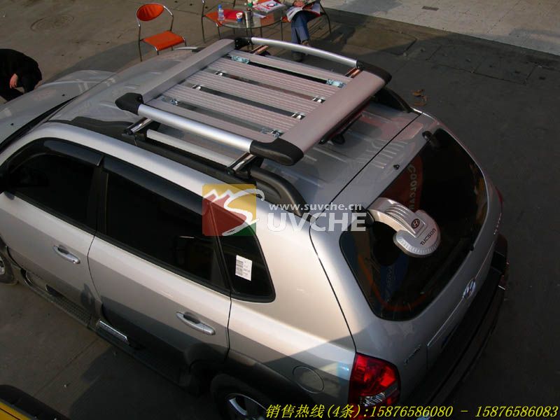 汽车行李架改装图片:仿拓乐行李架