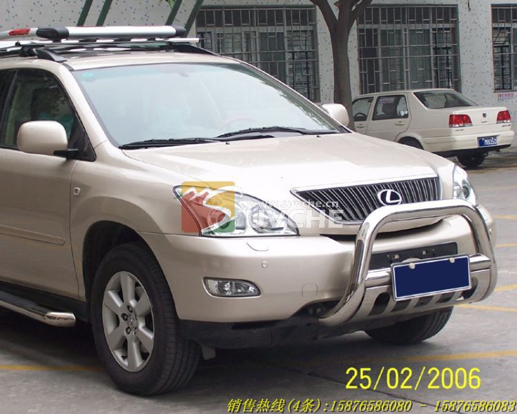 �׿���˹U��ǰ��