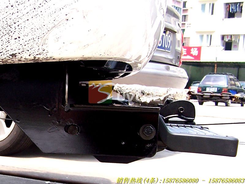 ����03�Ե�2700��̤��